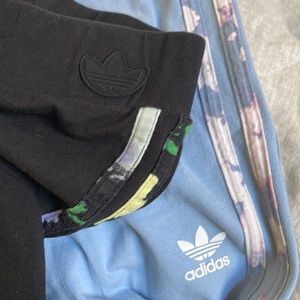 Adidas Floral Leggings size Small (2 pack)